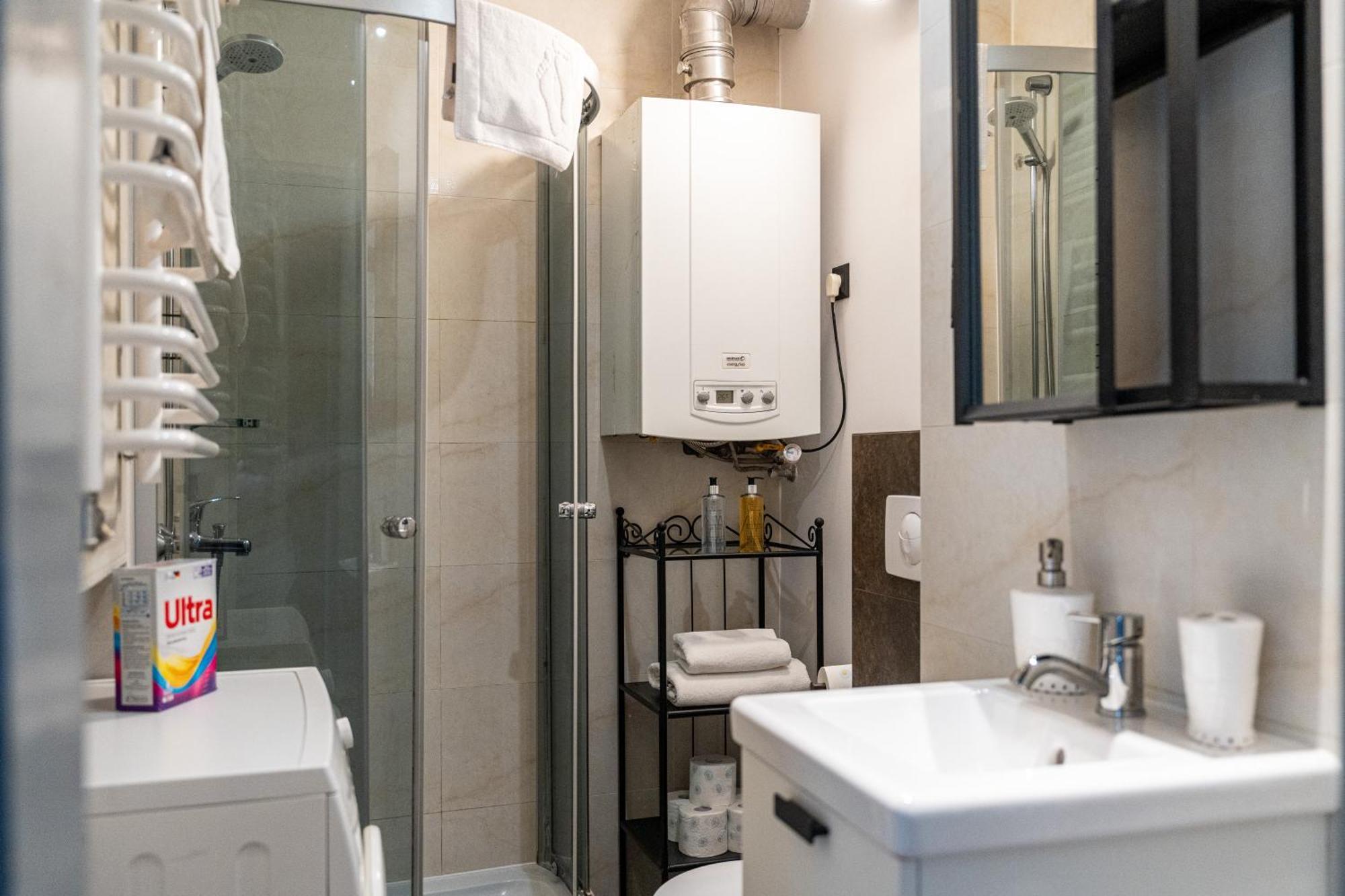 Vista View Apartment Krakow Luaran gambar
